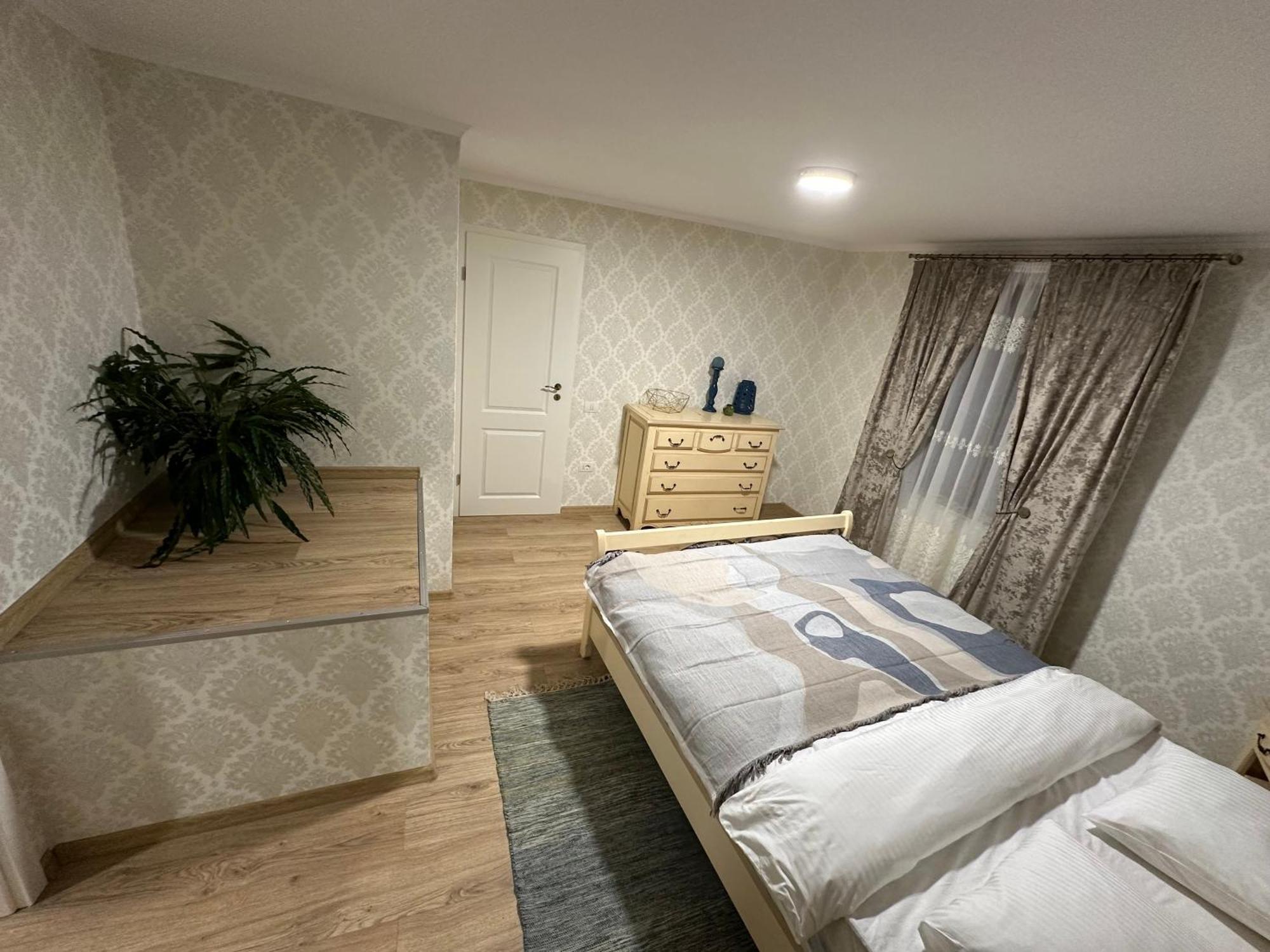 Schei House Apartment Brasov Exterior photo